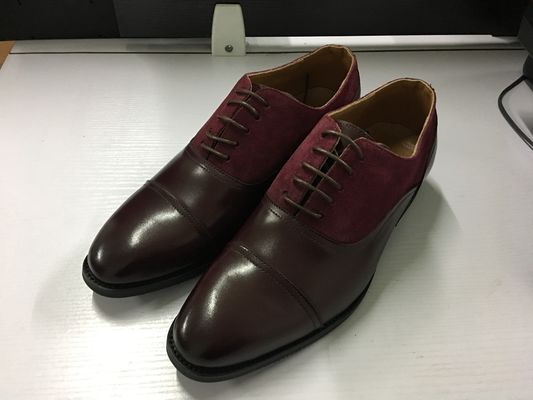 ファッション 男性 黒ドービーシューズ 丸指 男性 黒パテン革シューズ