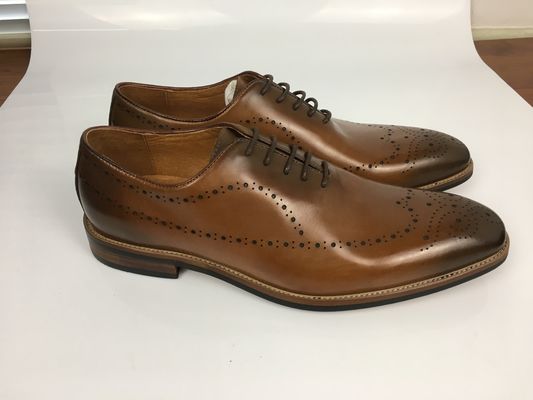 焼いた革のローズアップ 男性のドレス 公式の靴 オックスフォードの革の靴