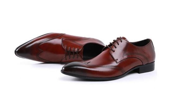 オーダーメイド ブローグ ブラウン 毛皮の靴 快適な服 男性用